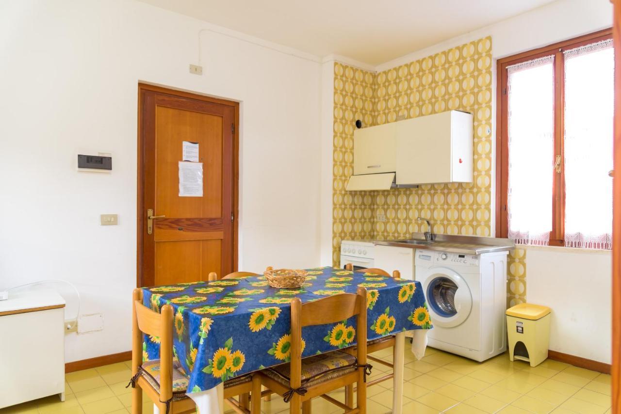 Appartamenti La Baia Lido Портоферрайо Экстерьер фото